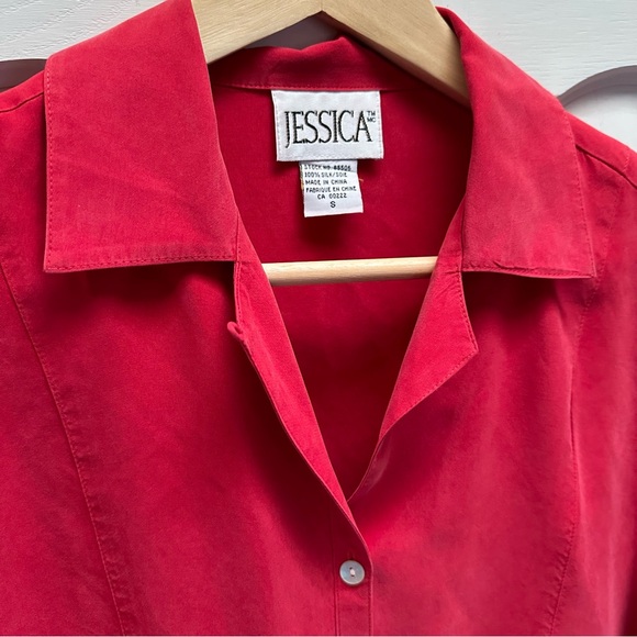 Vintage Jessica 100% Silk Red Button Up Blouse size S - Picture 4 of 7
